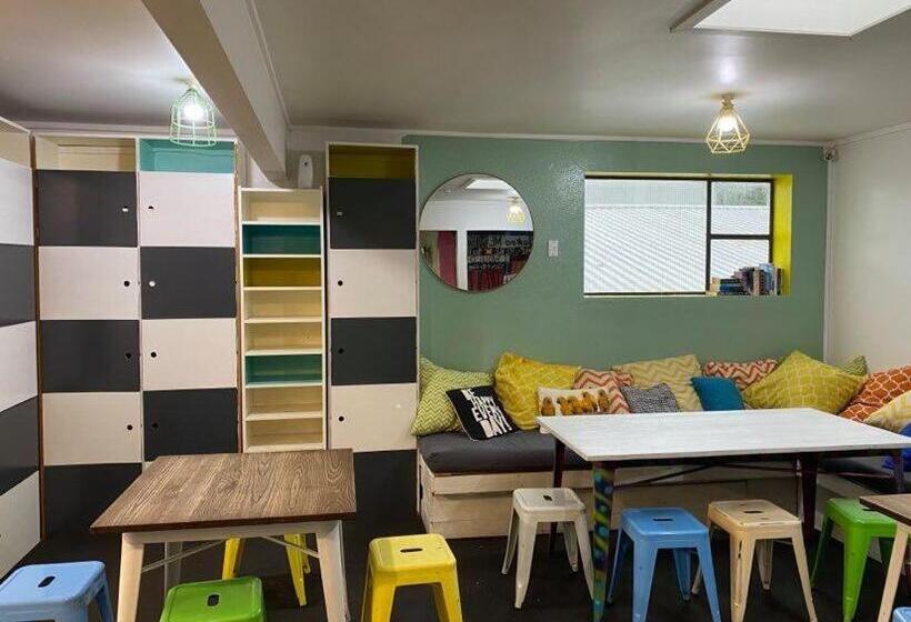 ユースホステル Hello! Accommodation