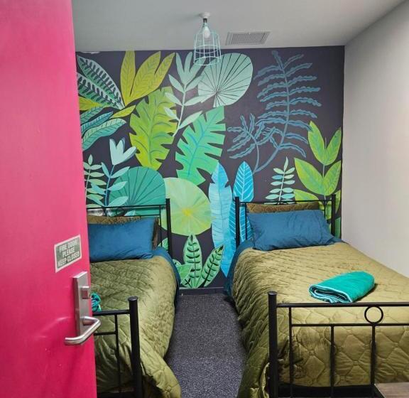 ユースホステル Hello! Accommodation