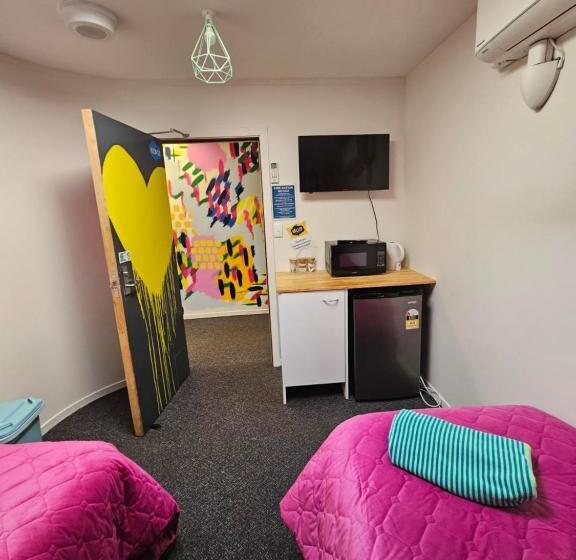 ユースホステル Hello! Accommodation