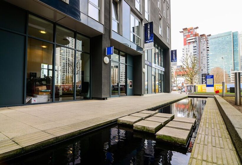 Apartment Wharf Indescon Wharf