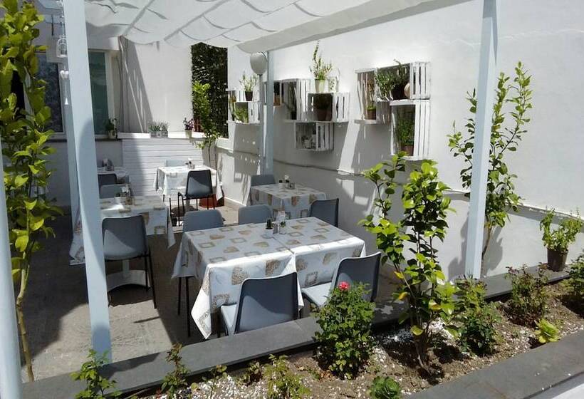 B&b Sweet Home Two Steps From The Ruins..