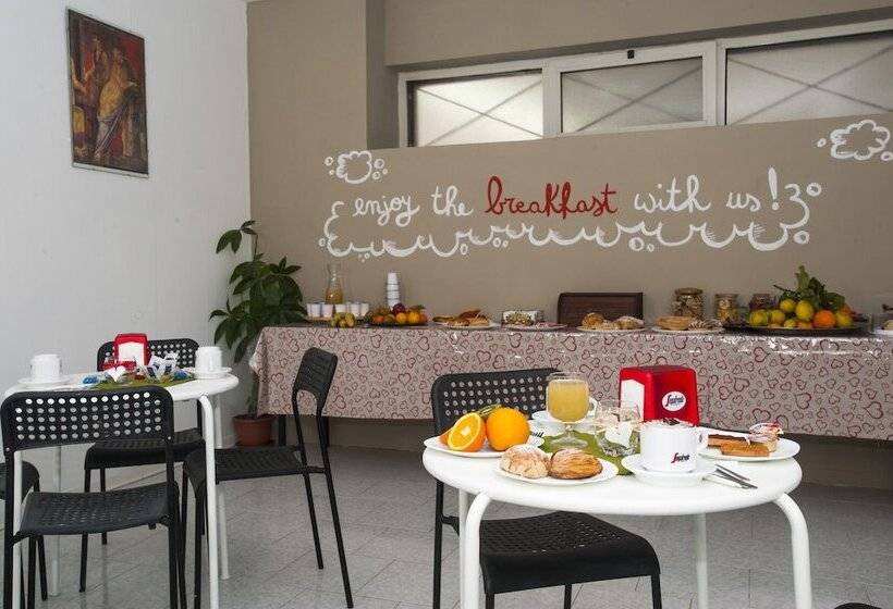 B&b Sweet Home Two Steps From The Ruins..