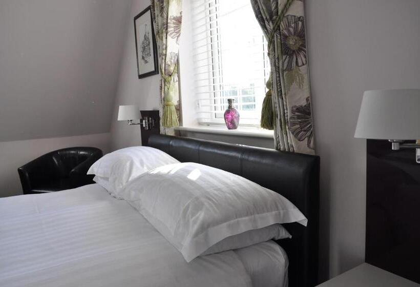 مبيت وإفطار Canford Crossing