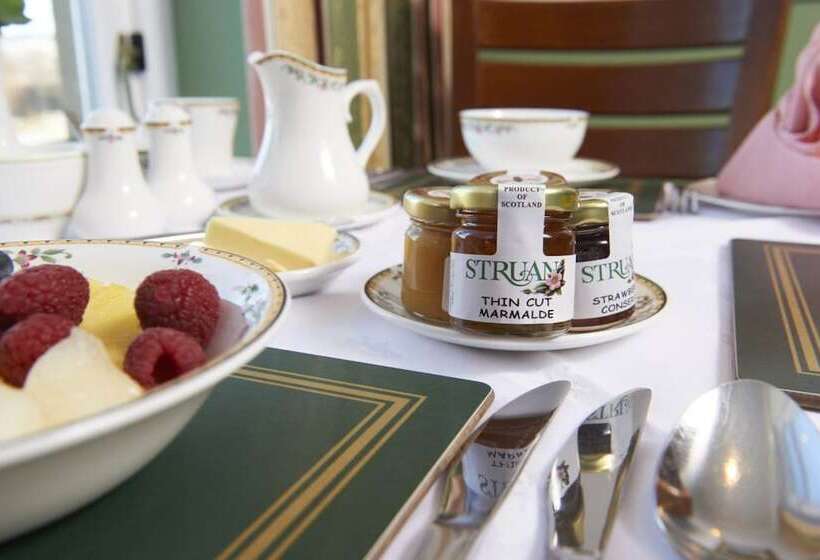 مبيت وإفطار Daviot Lodge