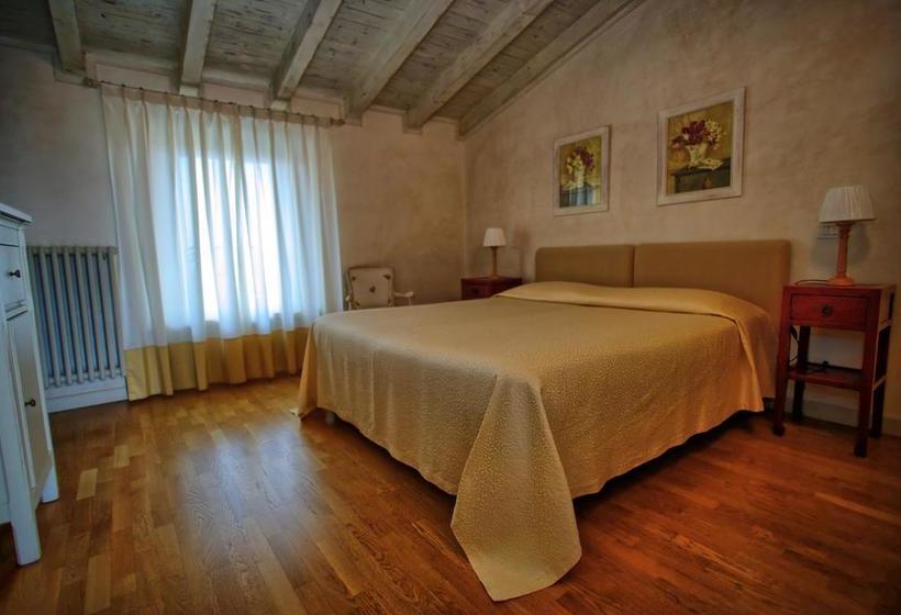 مبيت وإفطار Garnì Del Gardoncino