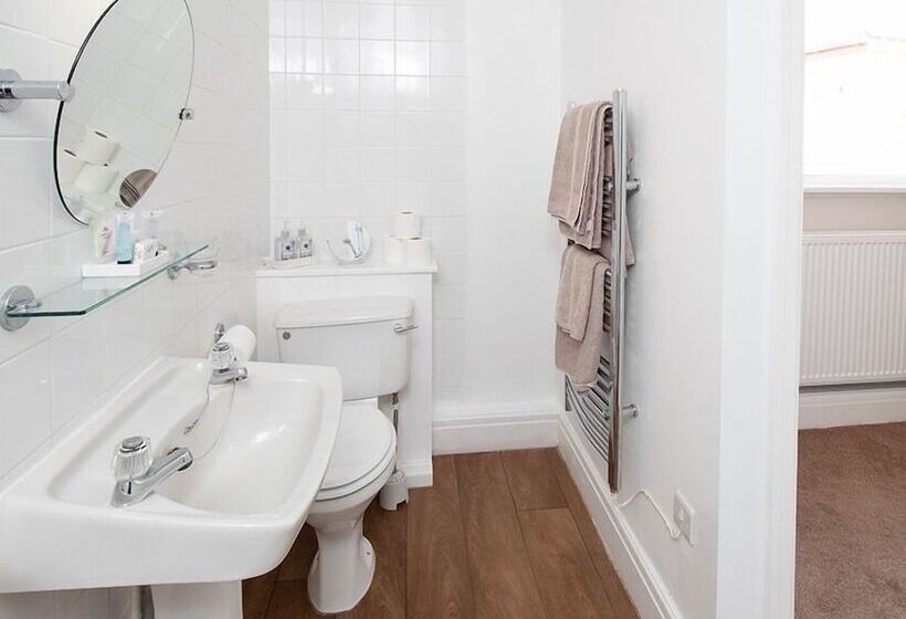 مبيت وإفطار Rosaire Guest House