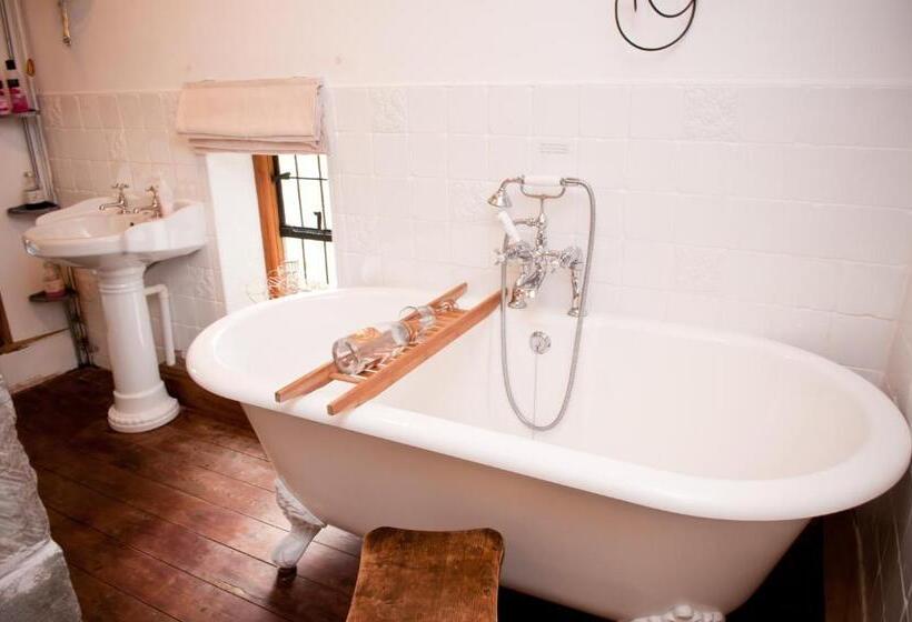 민박 Walford Court