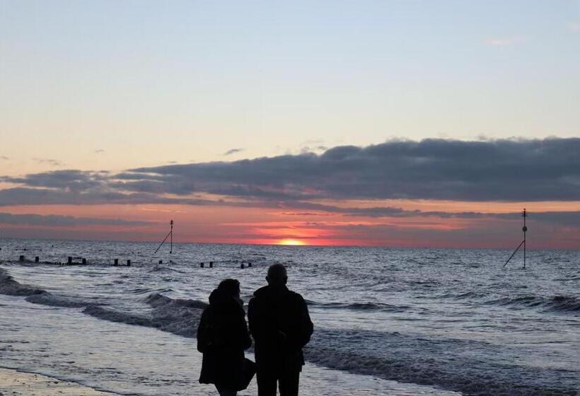 مبيت وإفطار The Wash & Tope