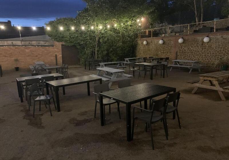 مبيت وإفطار The Wash & Tope