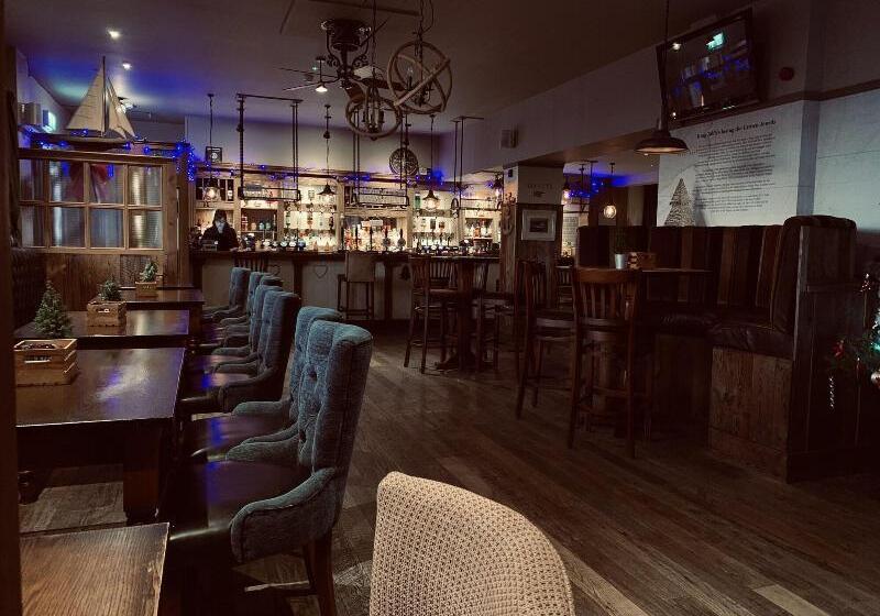 مبيت وإفطار The Wash & Tope