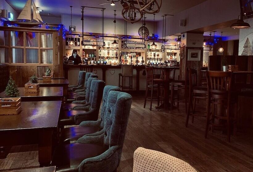 مبيت وإفطار The Wash & Tope