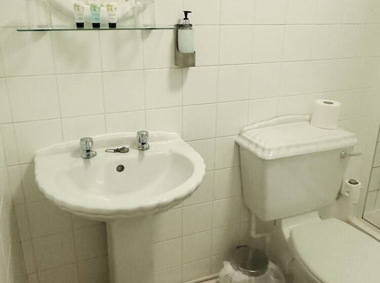 مبيت وإفطار The Wash & Tope