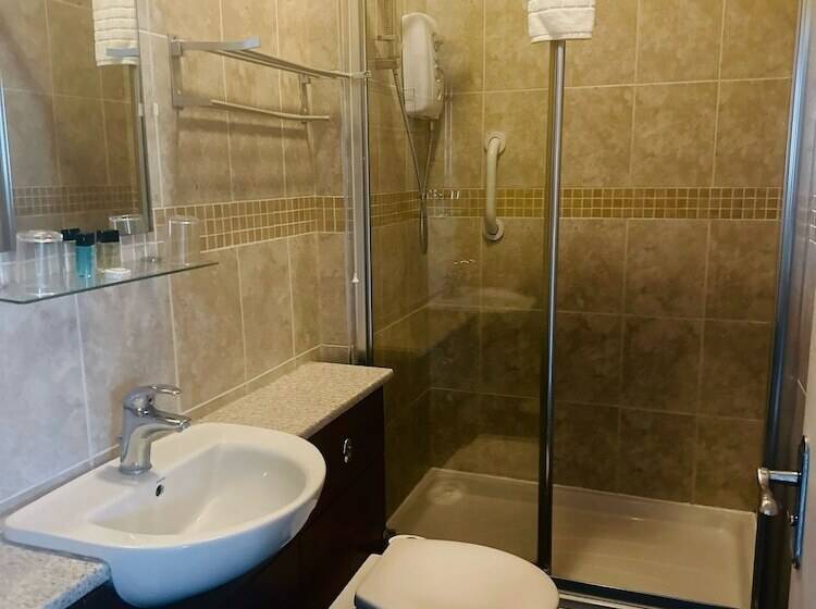 مبيت وإفطار The Wash & Tope