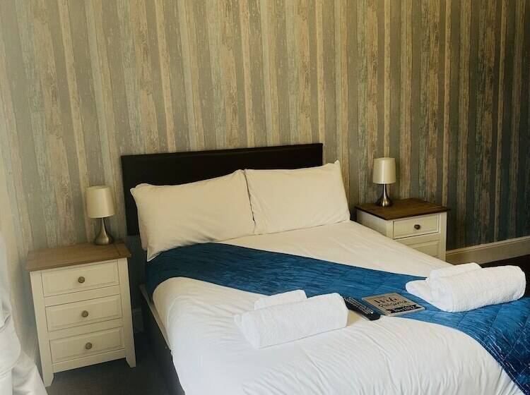 مبيت وإفطار The Wash & Tope