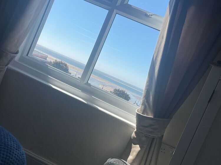 مبيت وإفطار The Wash & Tope