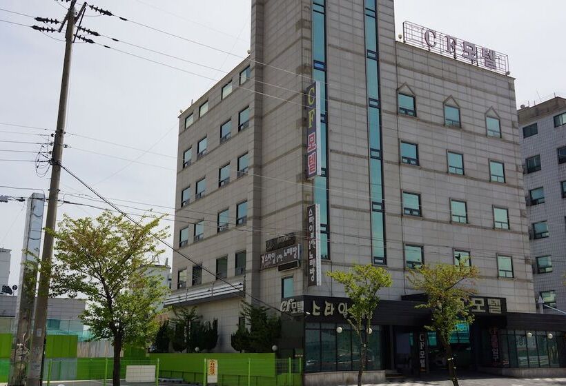 Cf Motel