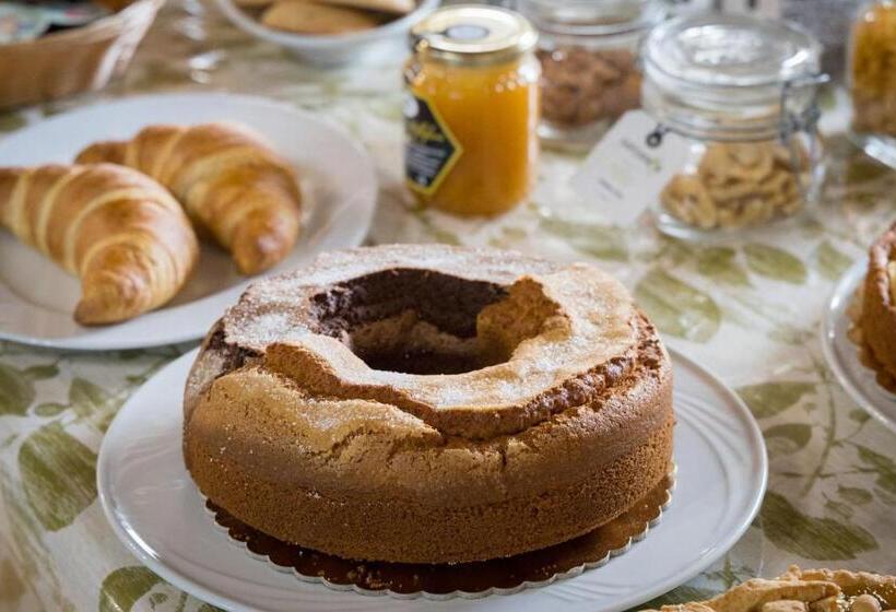 فندق Agriturismo Casella Del Piano