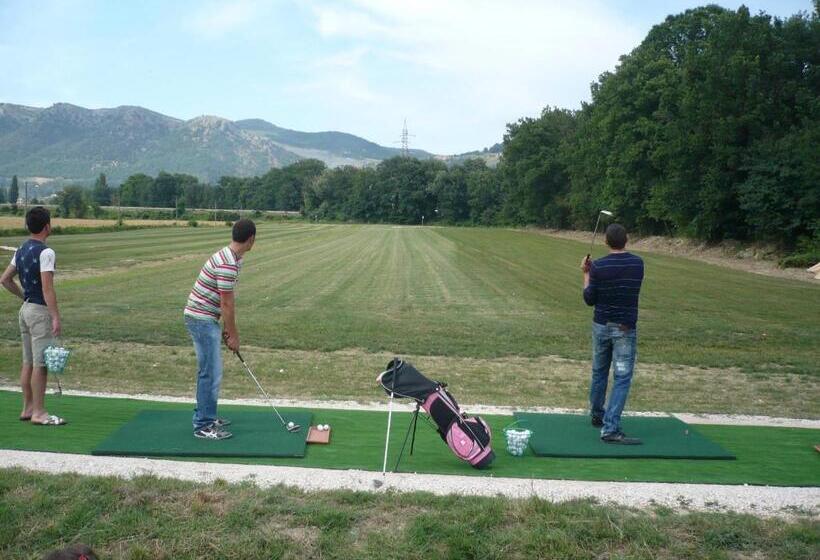 فندق Agriturismo Casella Del Piano