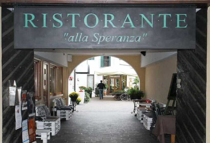 Отель Speranza