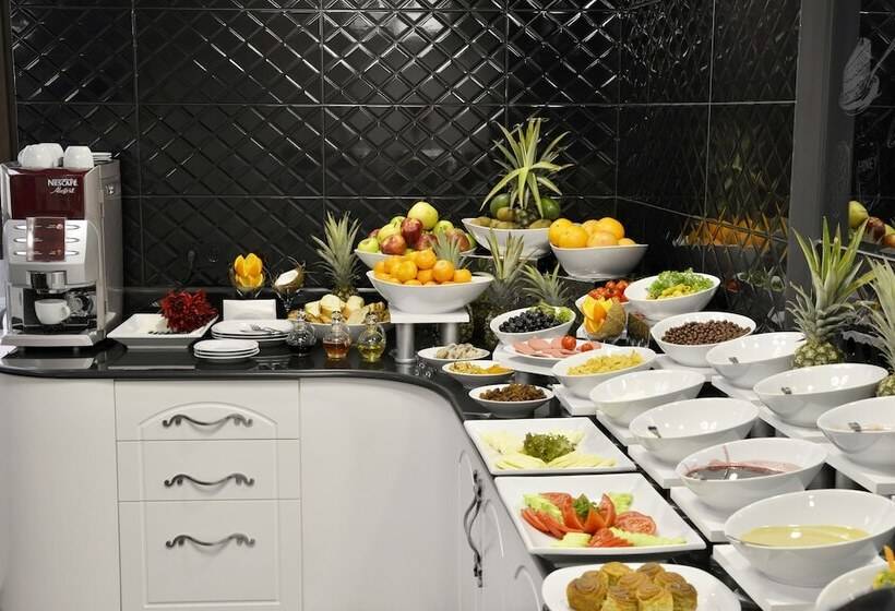 בית מלון כפרי Arus