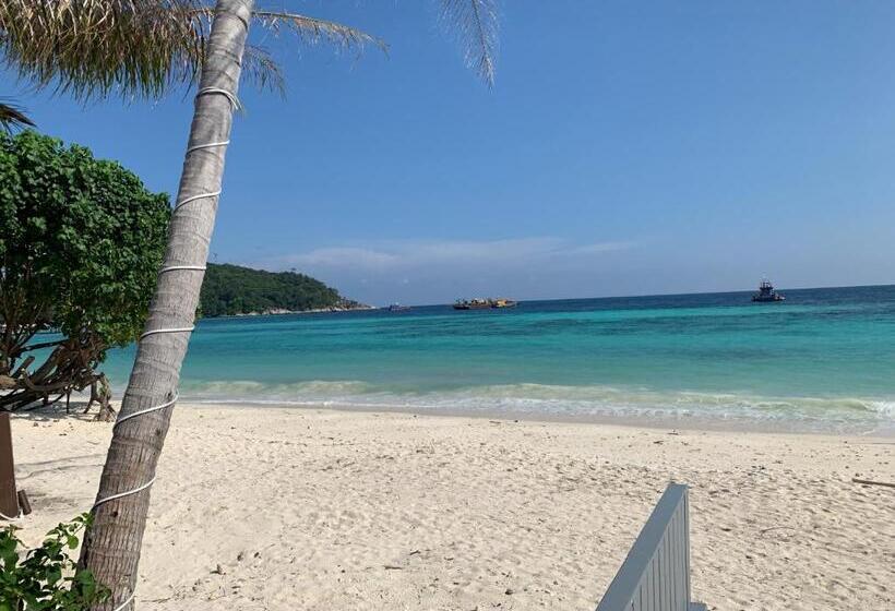 호텔 Bella Vista Beach Resort Koh Lipe