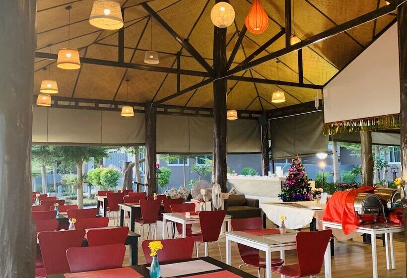 호텔 Bella Vista Beach Resort Koh Lipe