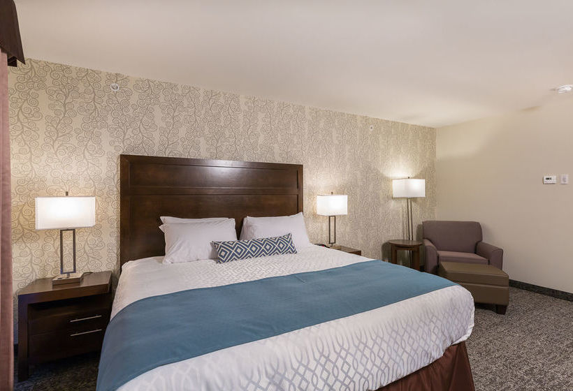 فندق Best Western Plus Chestermere