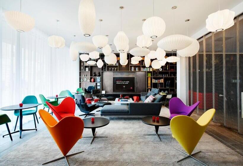 בית מלון כפרי Citizenm Tower Of London