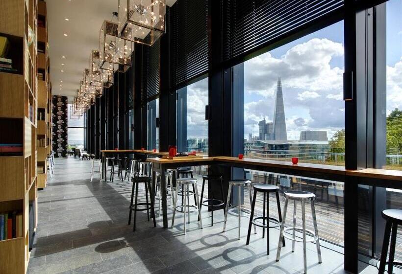 בית מלון כפרי Citizenm Tower Of London