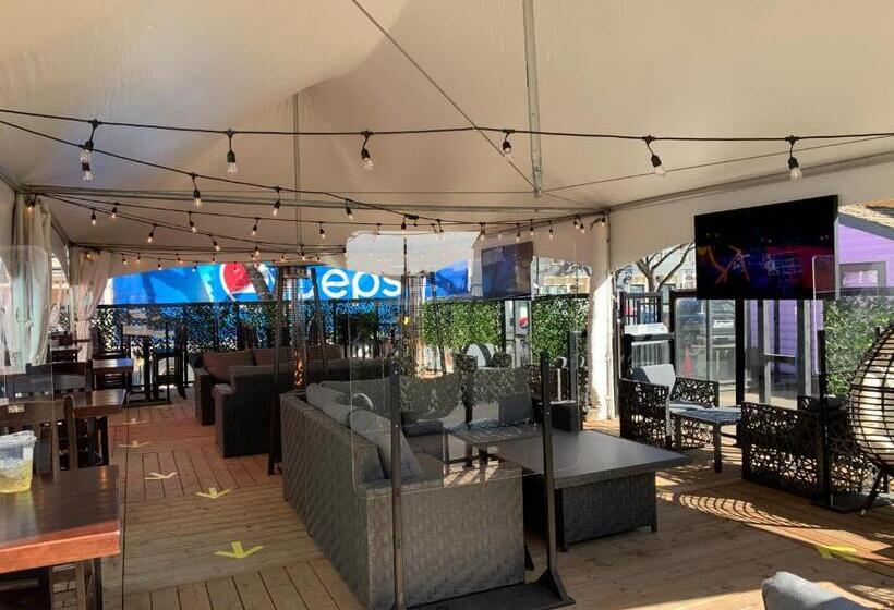 ホテル Commercial