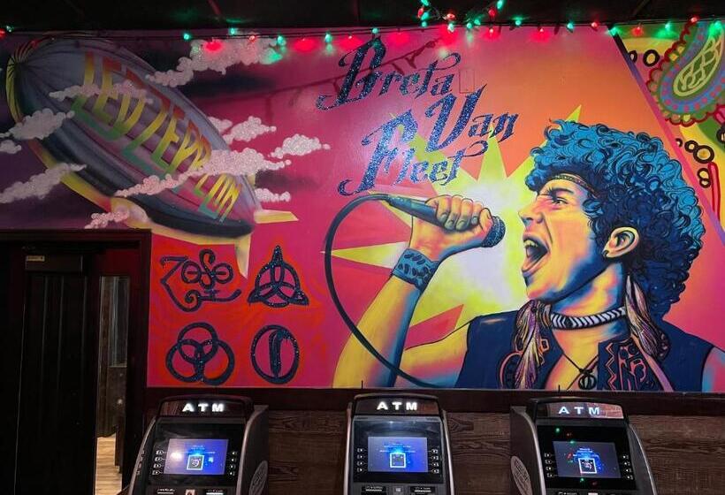 ホテル Commercial