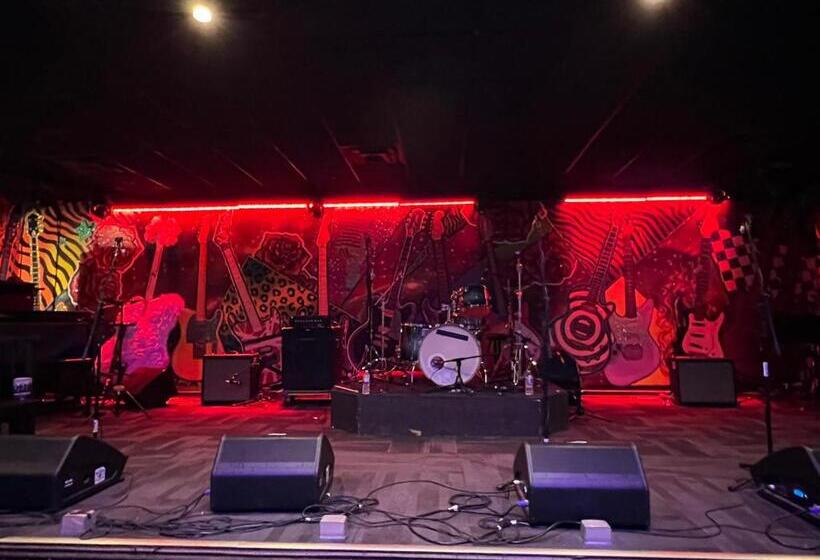 ホテル Commercial