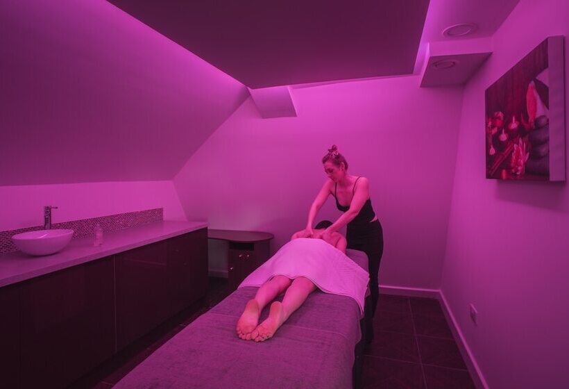 Cotswolds Hotel & Spa