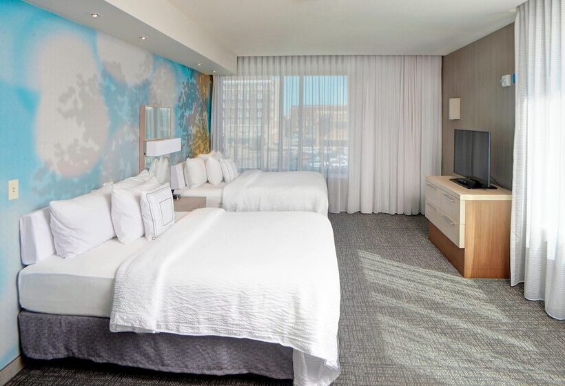 בית מלון כפרי Courtyard By Marriott Muncie At Horizon Convention Center