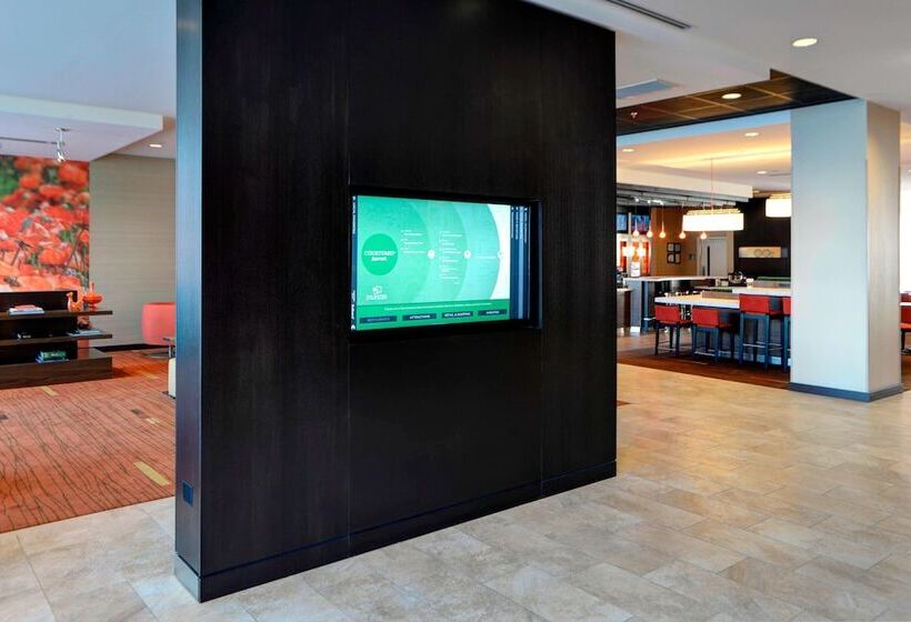 בית מלון כפרי Courtyard By Marriott Muncie At Horizon Convention Center