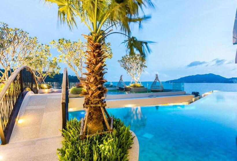 Отель Crest Resort & Pool Villas Sha Extra Plus