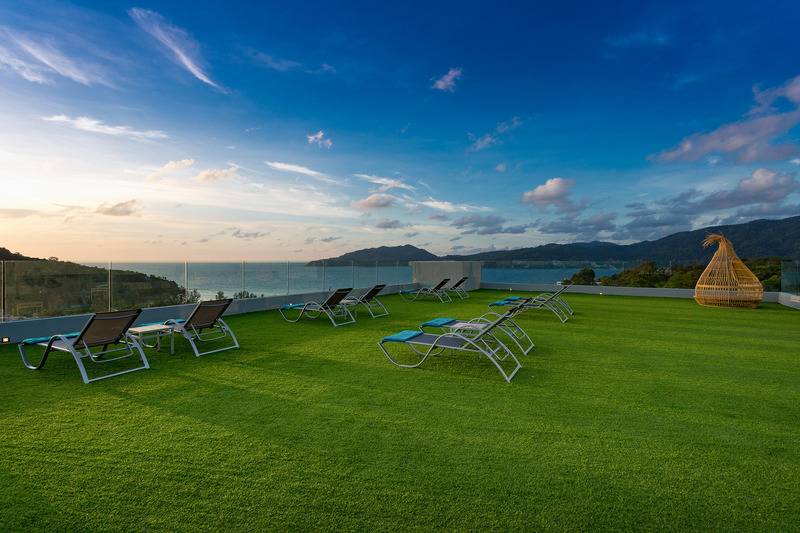 Отель Crest Resort & Pool Villas Sha Extra Plus