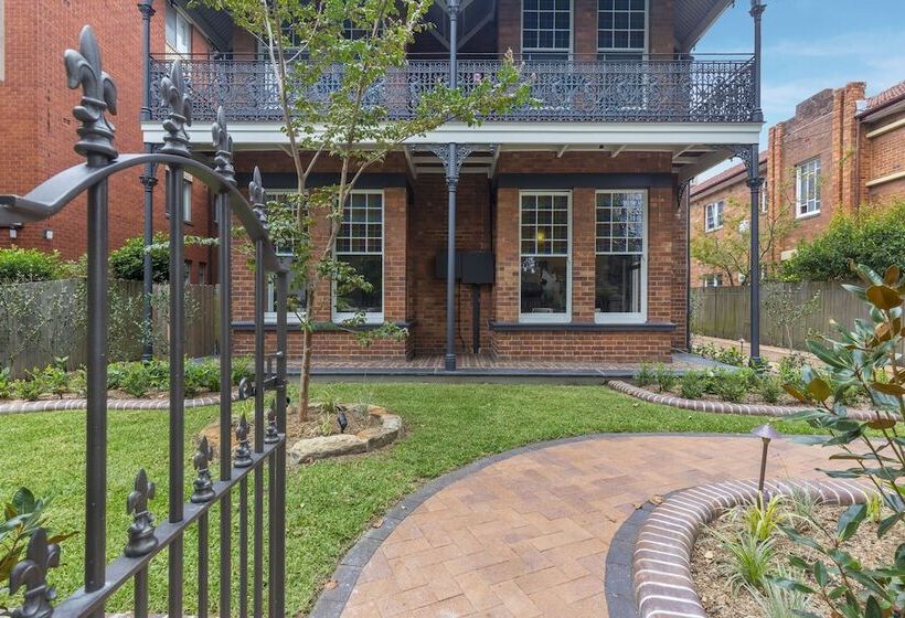 هتل Dalziel Lodge