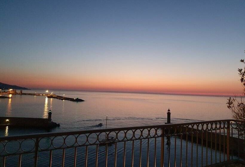 فندق Des Gouverneurs