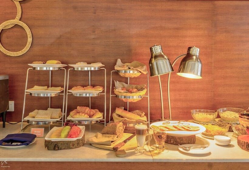 هتل Eastern Palace