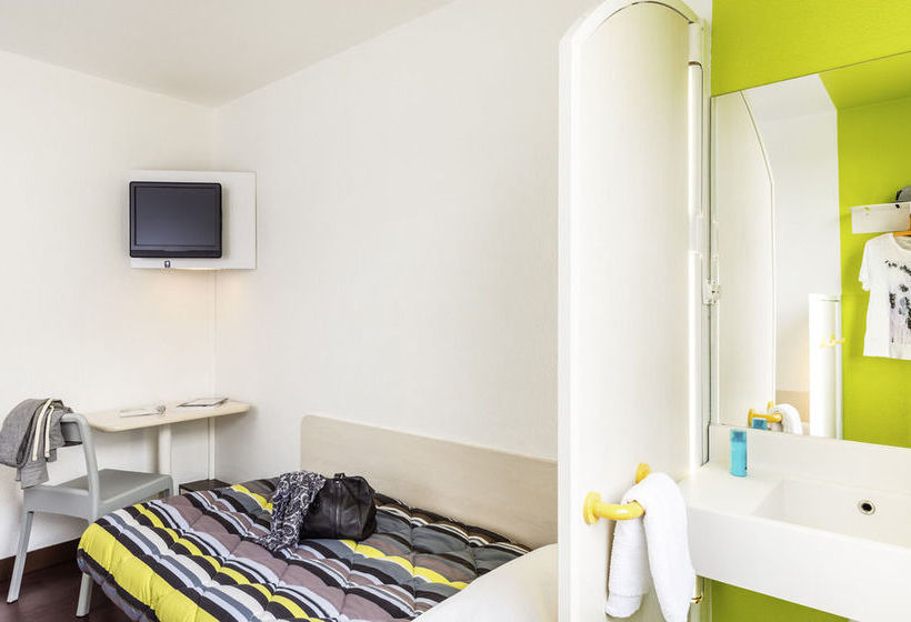 בית מלון כפרי F1 Chanas A7