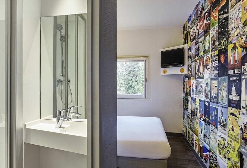 Отель F1 Rungis Orly