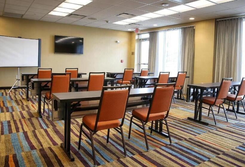 فندق Fairfield Inn & Suites By Marriott Madison Verona
