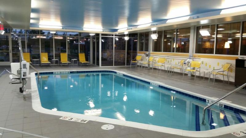 فندق Fairfield Inn & Suites By Marriott Plattsburgh