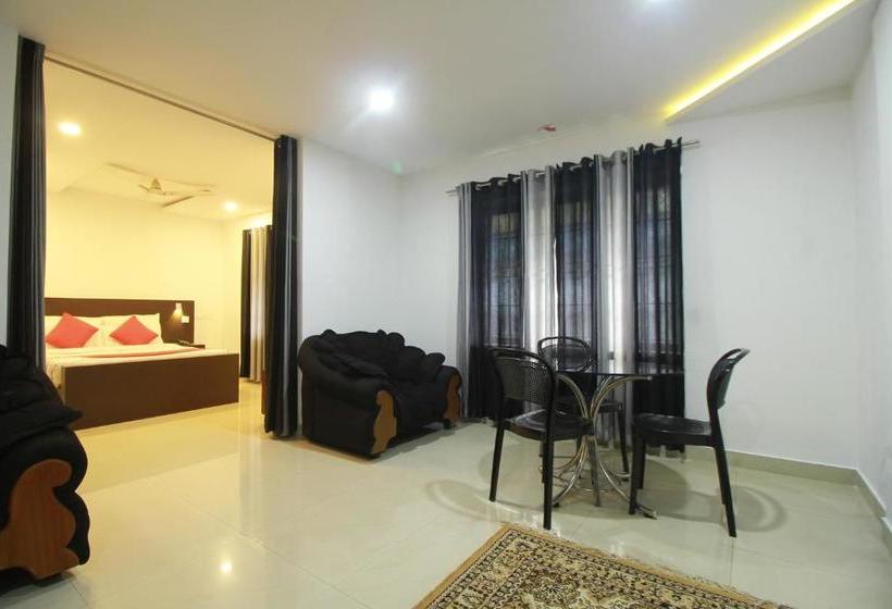 فندق Half Moon Residency Calicut