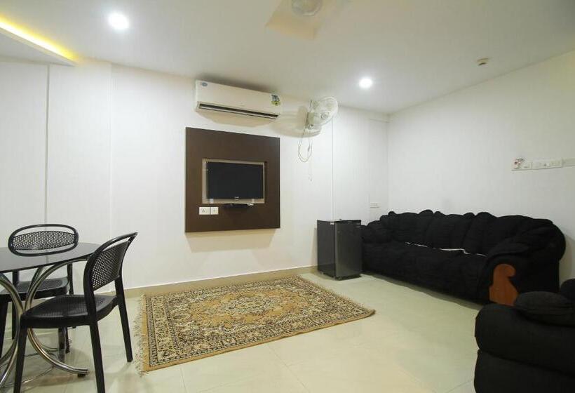 فندق Half Moon Residency Calicut