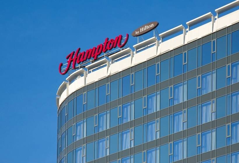 Отель Hampton By Hilton Nizhny Novgorod