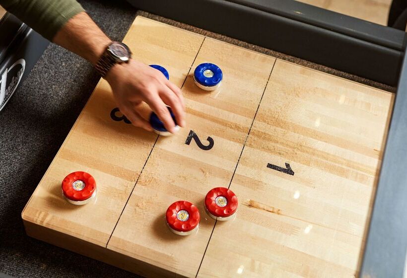 Отель Hilton Garden Inn San Diego Downtown/bayside