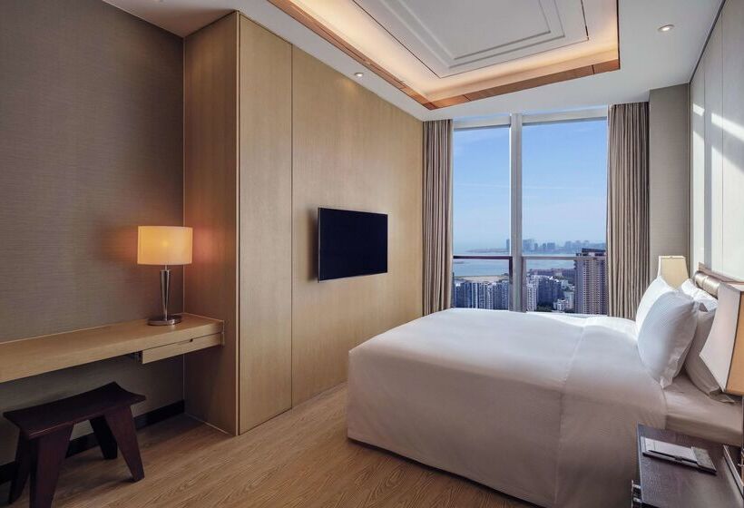 בית מלון כפרי Hilton Haikou