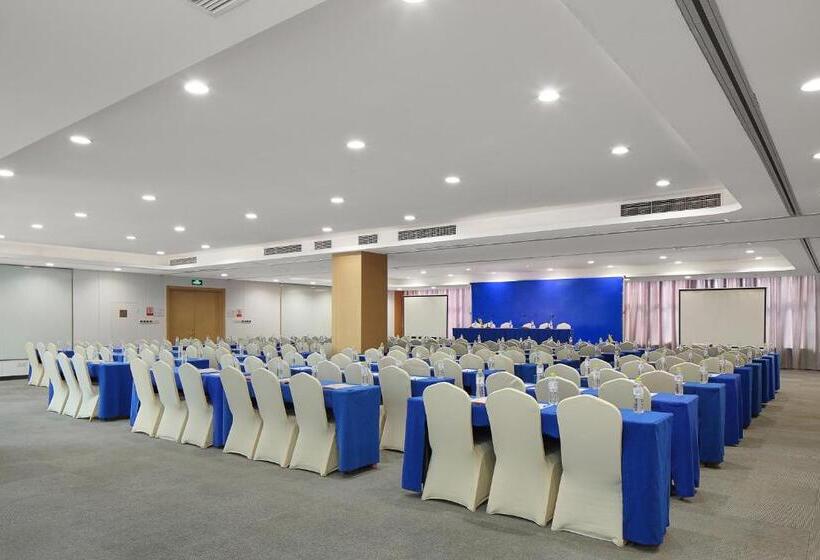 호텔 Holiday Inn Express Jinan High Tech Zone, An Ihg